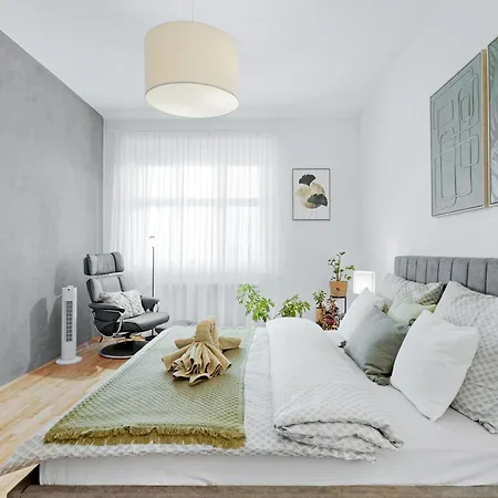 Racianska * ブラチスラヴァ